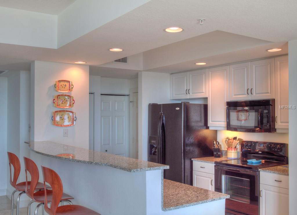 053974b0-0aae-4444-b8e3-5dca8fe2cbc8 800 N TAMIAMI TRL #1010,SARASOTA,34236