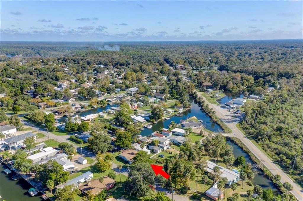 6b7d0cc9-7774-4336-8cdf-a2e0bcdb9353 5241 ALPACA DR,WEEKI WACHEE,34607