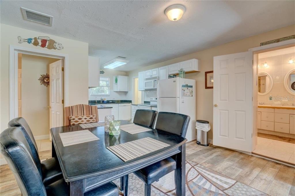 7d6a73a5-6fce-420d-9a17-b936477abab1 5241 ALPACA DR,WEEKI WACHEE,34607