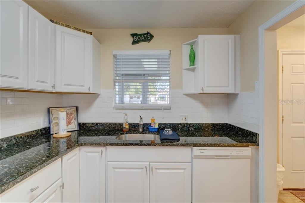 a546f319-9d4f-4184-a5f1-cbd820a9c52c 5241 ALPACA DR,WEEKI WACHEE,34607