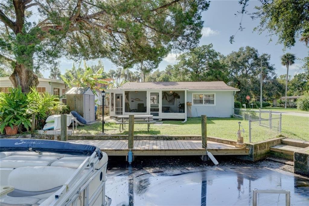 d0cfc114-a4bc-45fb-951e-2490b79cf636.jpg 5241 ALPACA DR,WEEKI WACHEE,34607