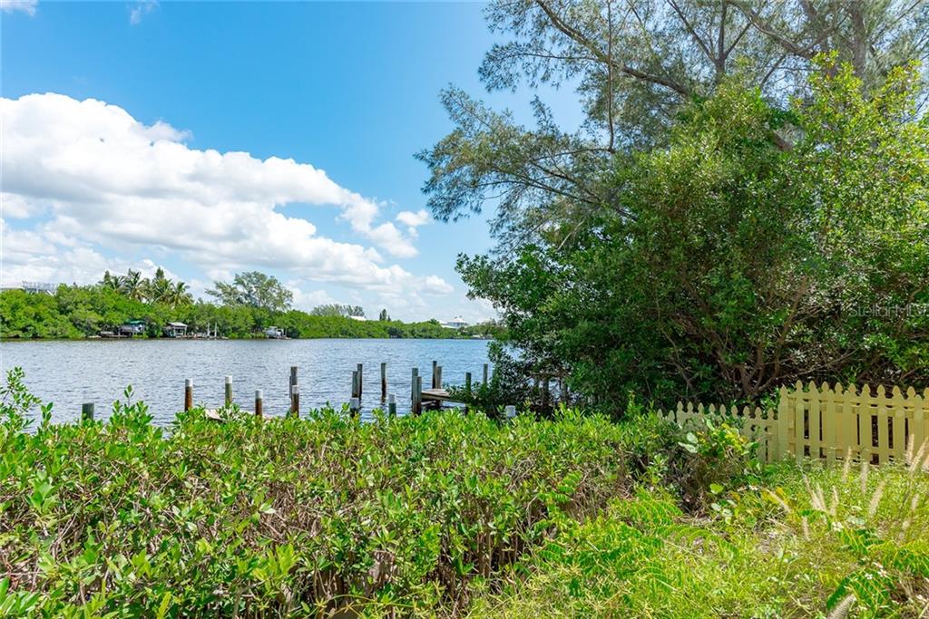 f97ea24f-9a83-4c23-acc7-32b1b1b25d53 21 S GULF BLVD,PLACIDA,33946
